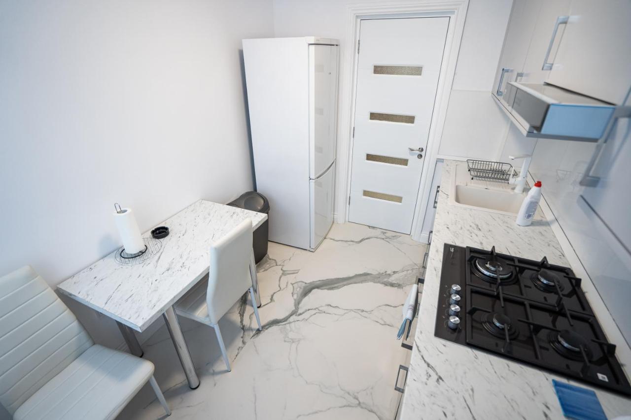 Gabi Apartament Suceava Eksteriør bilde