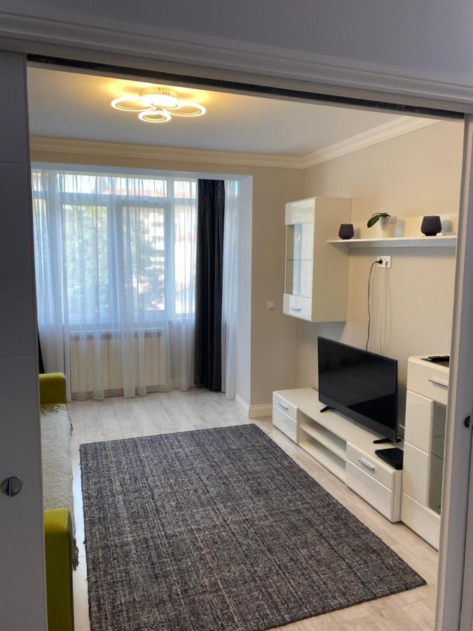 Gabi Apartament Suceava Eksteriør bilde